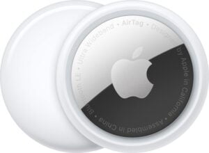 Stekkers en stopcontacten in Santorini 1 apple airtags voor op reis
